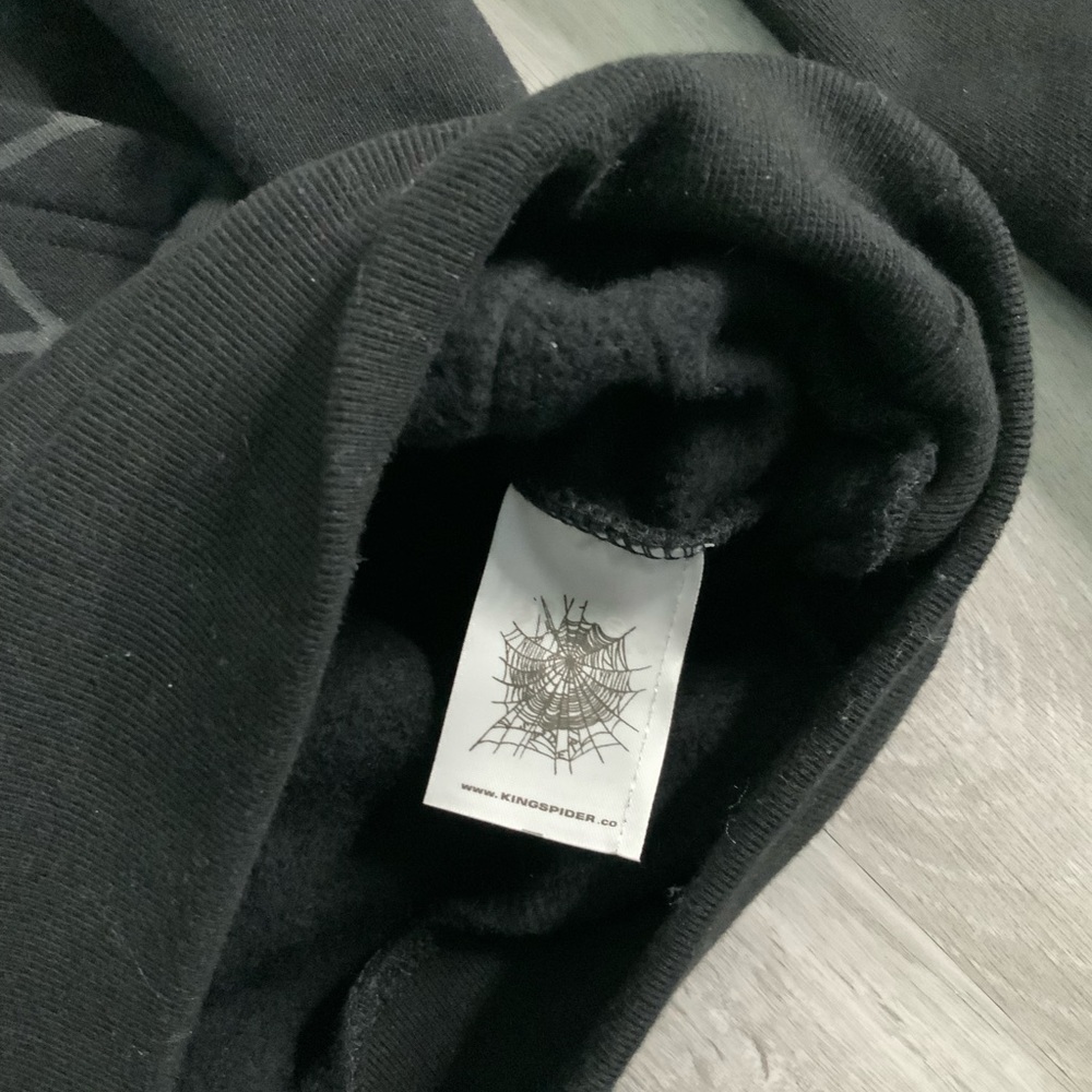 Black Spider Graphic Hoodie - Picture 4 of 6